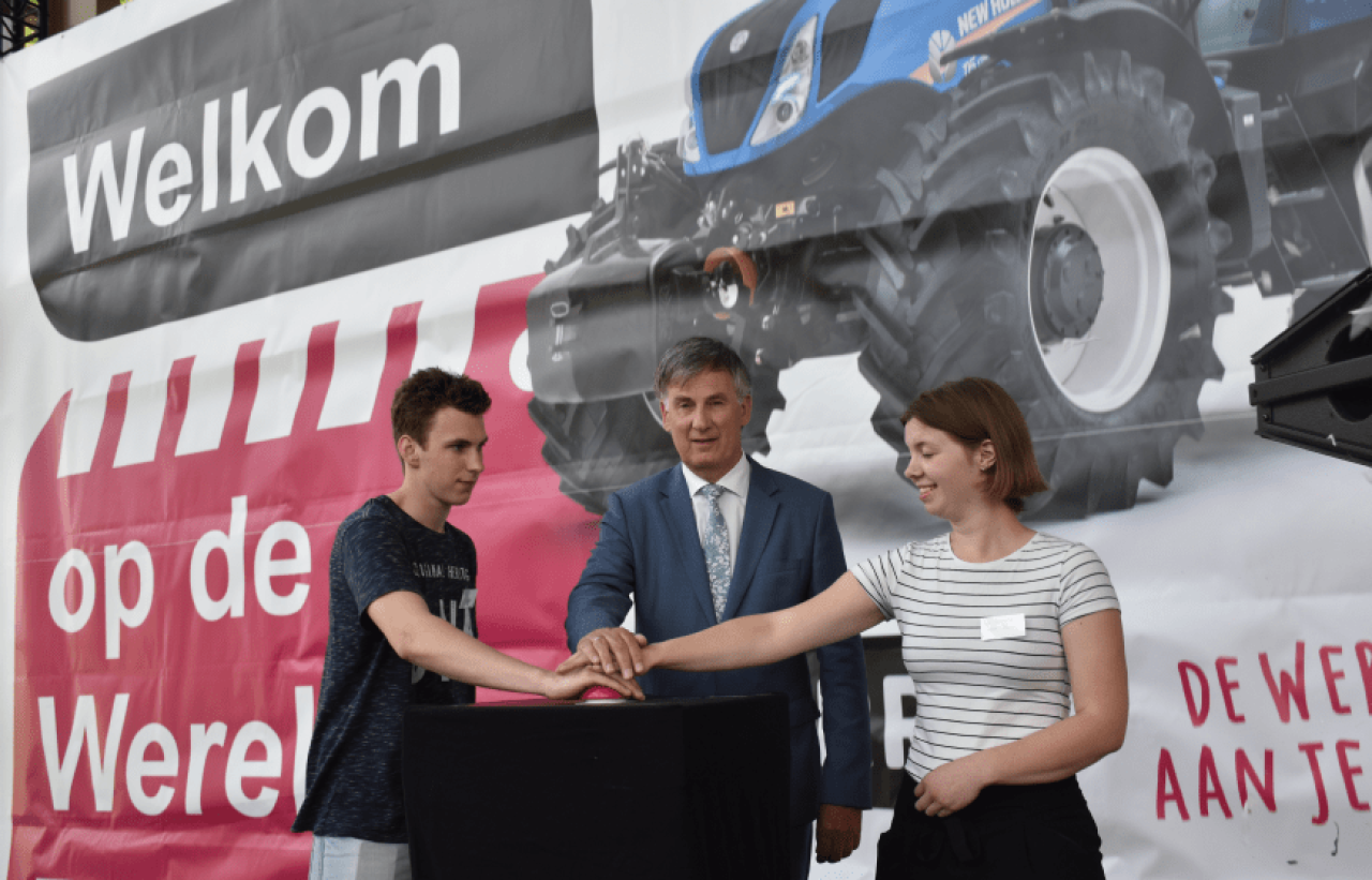 Terra MBO foto wereldpremière tractorsimulatoren